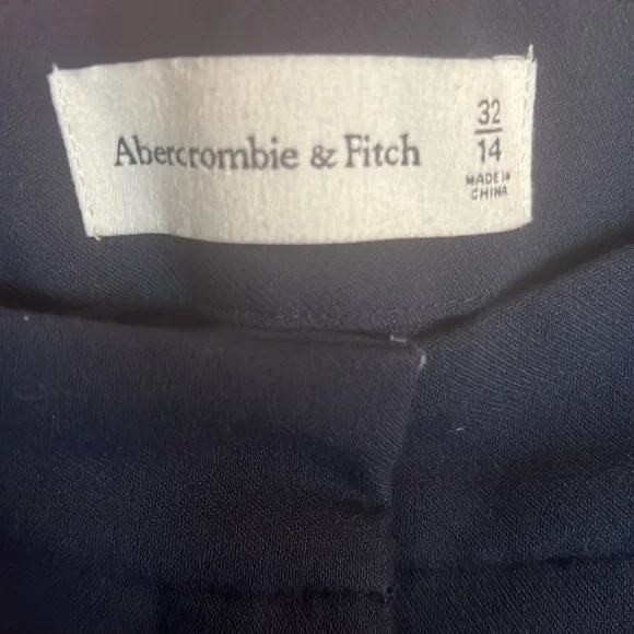 A&F Sloane Tailored Cargo Pants Size 14, Navy Blue - Picture 3 of 3